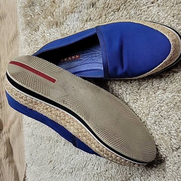 Prada slip on Espadrilles,great used condition shows on Soles, no flaws overall. - Picture 2 of 4